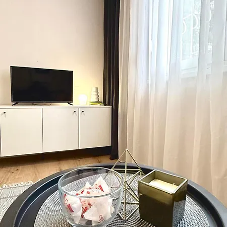 1906 Apartment Mostar